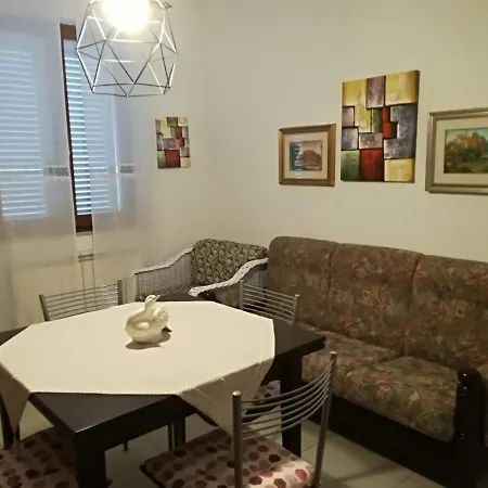 Casa Vacanze2 80 Mt Dal Mare Porto SantʼElpidio
